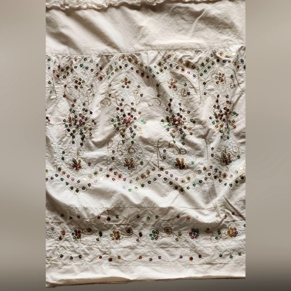 #C83 Women's Sequin Designed Plus Size - Picture 3 of 8